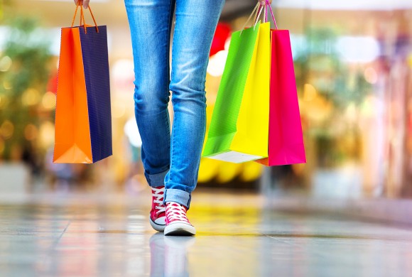 Depositphotos_50872407_original Big Sale In Shopping Mall